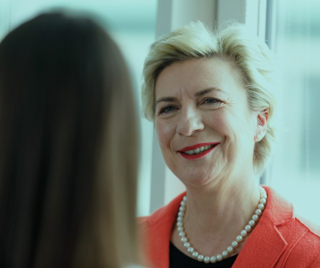Foto von der Patientenbeauftragten Frau Dr. med. Silvia Petak-Opel